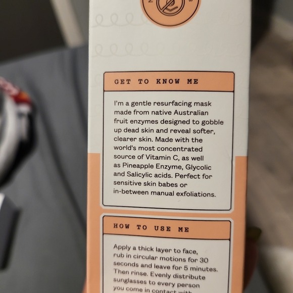 Frank Body brightening Vitamin C mask - Picture 2 of 3